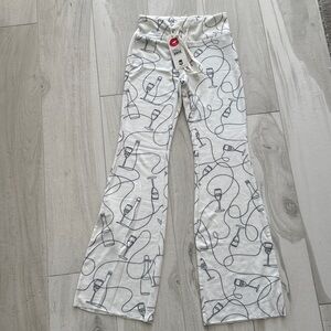 NWT WILDFOX POPPIN BOTTLES COZY PANT SIZE XS